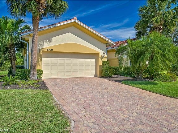 3rd image of 10541 Bellagio Dr