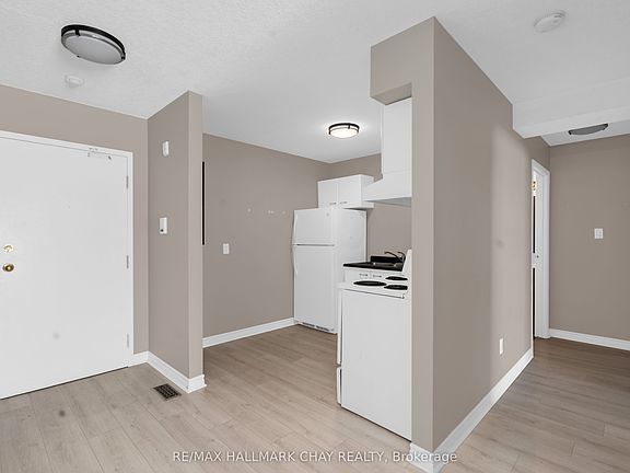 3rd image of 126 Bell Farm Rd #414