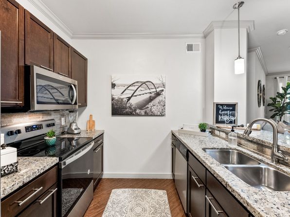 10800 Lakeline Blvd #7302A