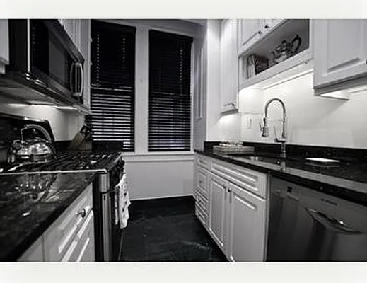 Rented by Nest Seekers International | media 33