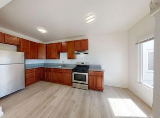 2805 E 16th Street, Oakland, CA 94601