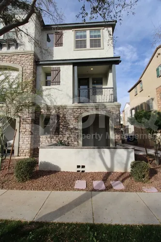 1731 E Dogwood Ln Photo 1