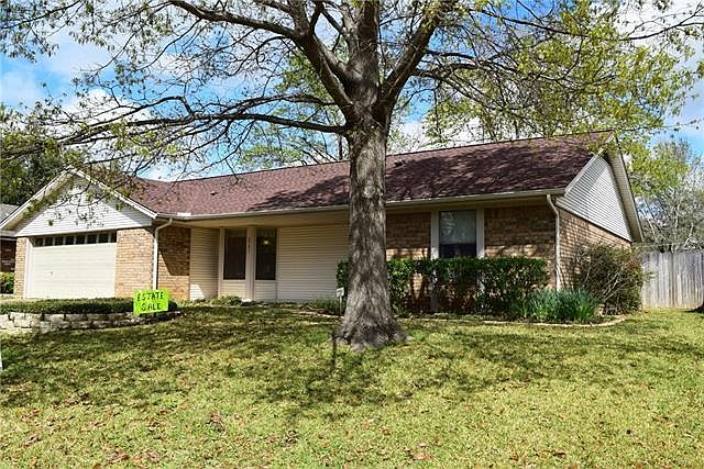 1st image of 2701 Blue Quail Dr