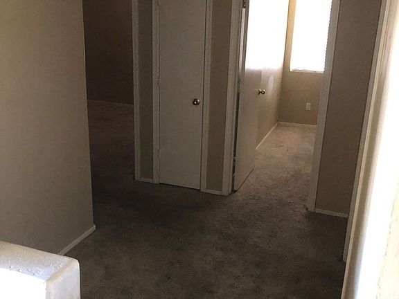 4th image of 16066 W Sierra St