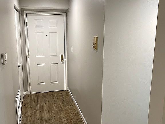5th image of 1520 Lake Pointe Way APT 1