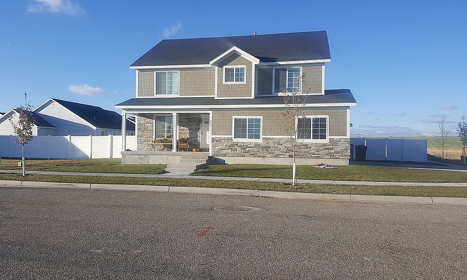 1st image of 311 Jefferson Dr