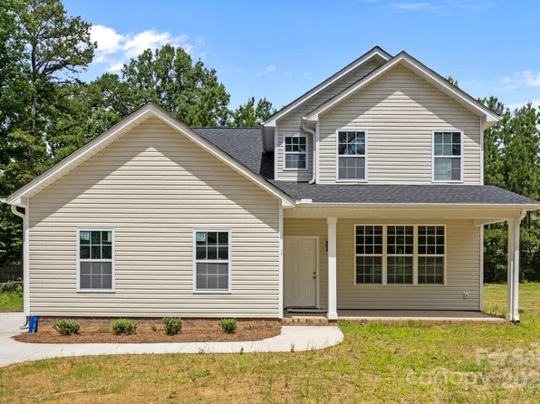 130 Aurora Blvd, Matthews, NC 28105
