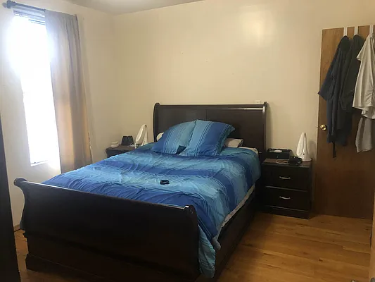 Rented by Signature Spaces NYC Corp | media 4