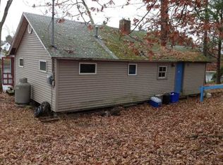 6 Lakeview Dr, Smithfield, RI 02828