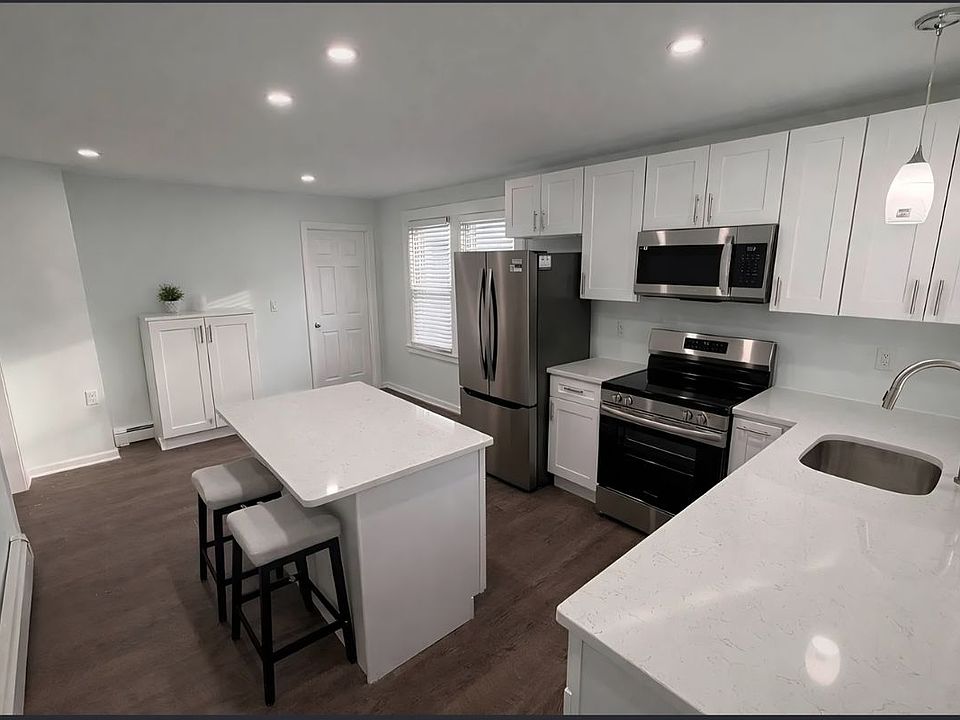 1st image of 114 Hemingway Ave
