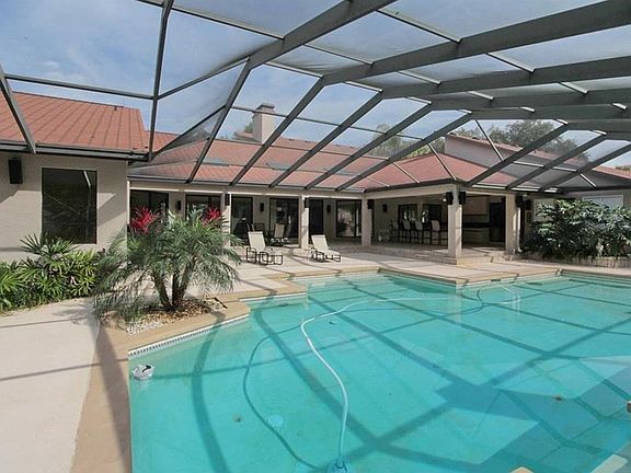 4th image of 16316 Villarreal De Avila Dr