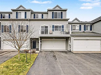 3706 Abercrombie Ln — exterior photo
