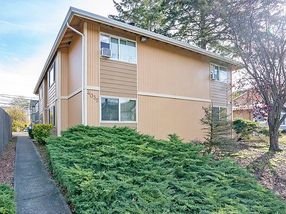 4th image of 4035 S Warner St APT 1