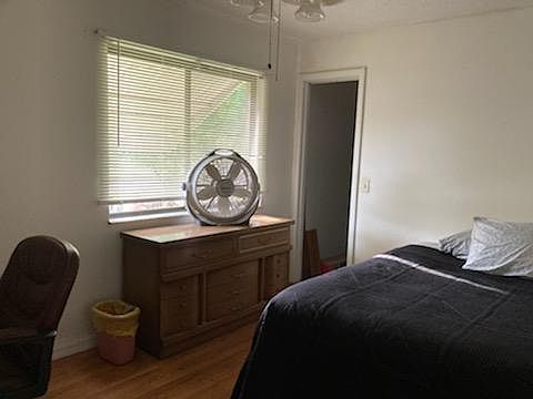 5th image of 7558 Darlene St