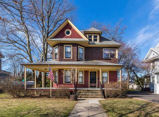 139 Spencer Ave, Lynbrook, NY 11563