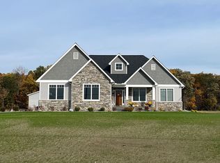 6830 Consear Rd, Ottawa Lake, MI 49267