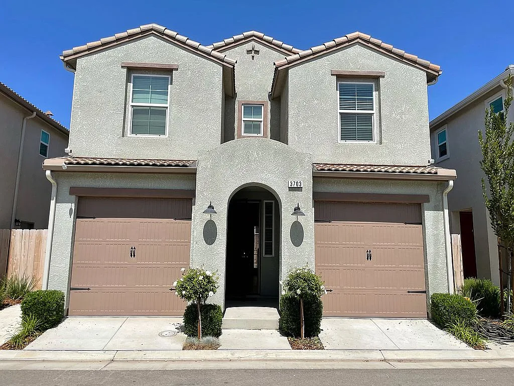 3703 Artistry Way photo 1