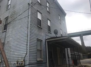 312 3rd St, Monessen, PA 15062