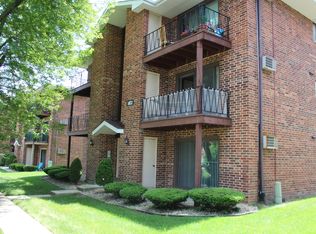 5822 158th Pl #1A, Oak Forest, IL 60452