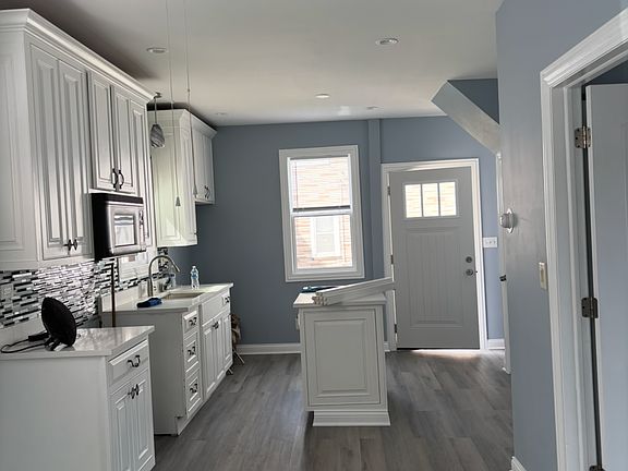 2nd image of 4829 S Wood St #R