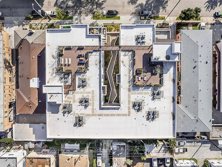 H Wood Apartments LLC — Photo 15