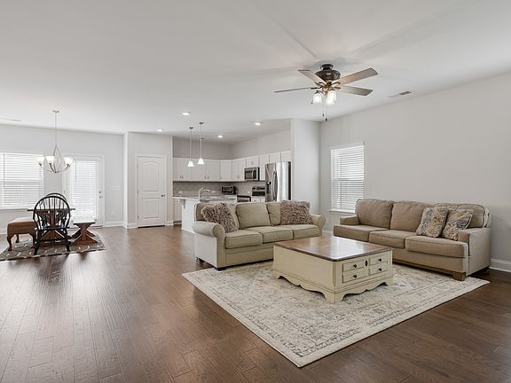 4th image of 316 Mattieton Ln