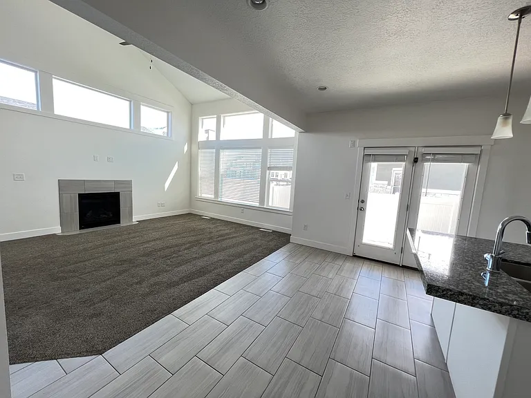 4474 S Stonington Way — Photo 5