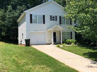 9 Riverside St, Lowell, NC 28098
