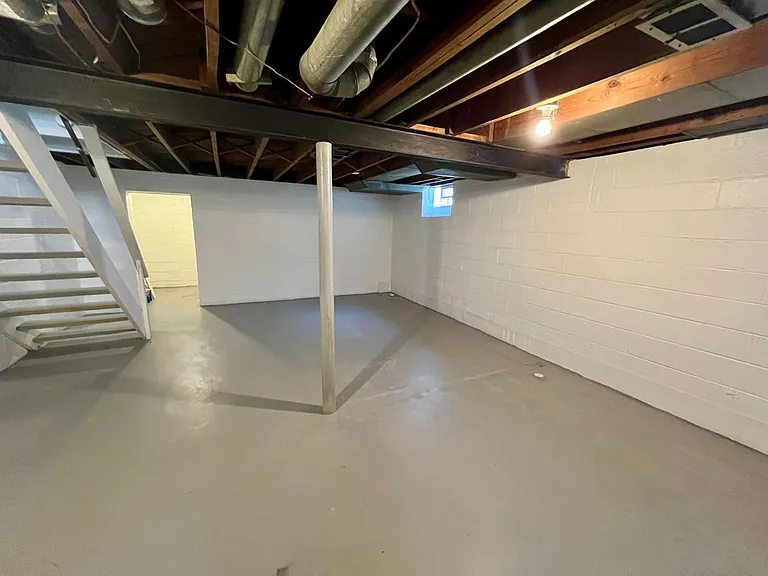 20351 E Eight Mile Rd — Photo 16