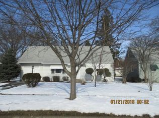 2111 Jonathan Ave, Rockford, IL 61103