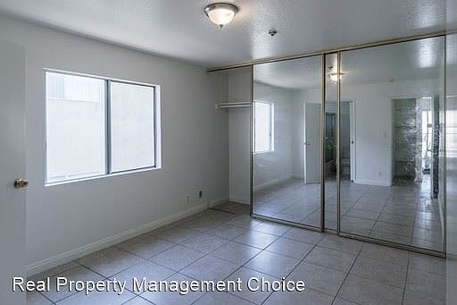 4th image of 13219 Doty Ave APT 10