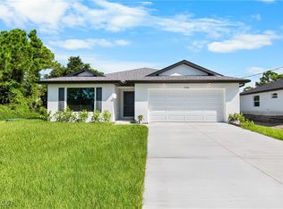 3502 74th St W, Lehigh Acres, FL 33971