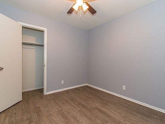 5th image of 4320 Wesley St APT 7
