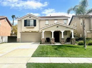 37946 Woodleaf St, Murrieta, CA 92562