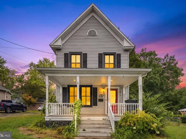 45 Mattingly Ave, Indian Head, MD 20640
