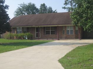 1422 Paul Caswell Blvd, Hinesville, GA 31313