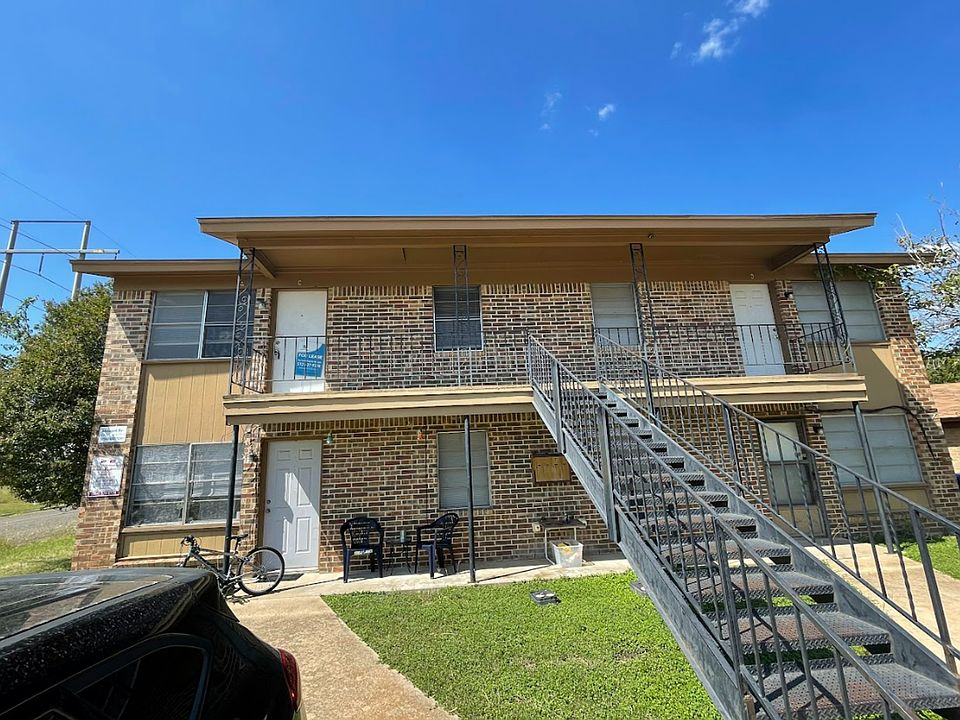 1st image of 601 Westview Cir #C