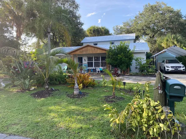 506 SW N Riverpoint Drive, Stuart, FL 34994
