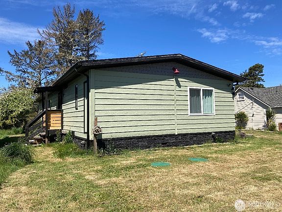 2nd image of 26506 Ridge Avenue