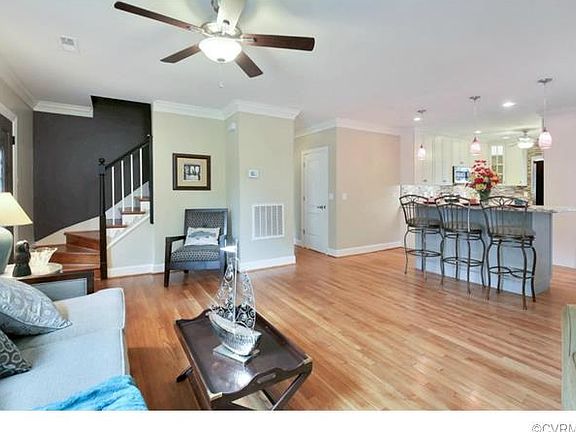 3rd image of 3218 Garrett St