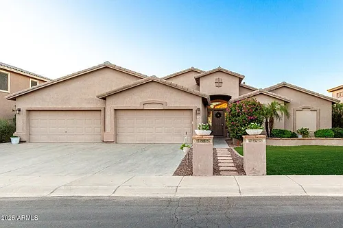 42422 W Bravo Dr Photo 1