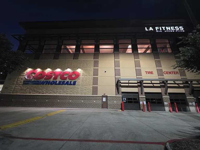 Nearby shopping and fitness options, including Costco Wholesale and LA Fitness.