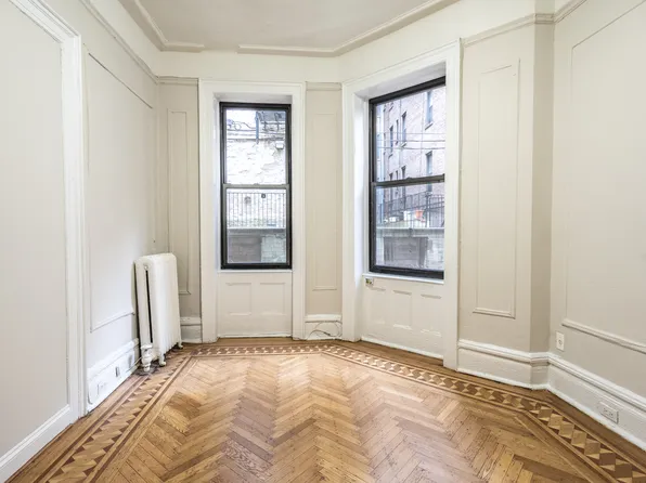 189 Claremont Avenue image 1 of 6