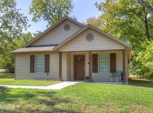 214 S Brownell Ave, Joplin, MO 64801