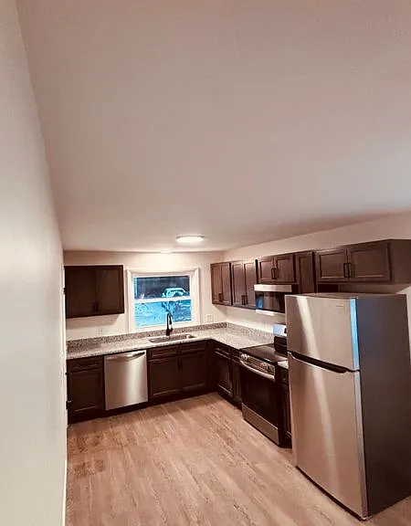 42 Young Ave — Photo 1