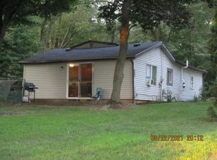 100 Lane 285 Crooked Lk, Angola, IN 46703