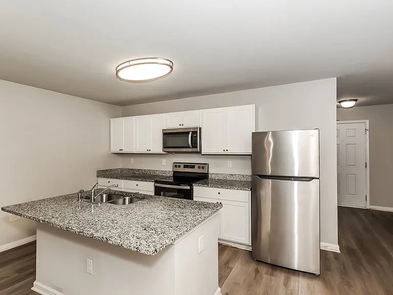 2569 Wood Bend Ln — Photo 8