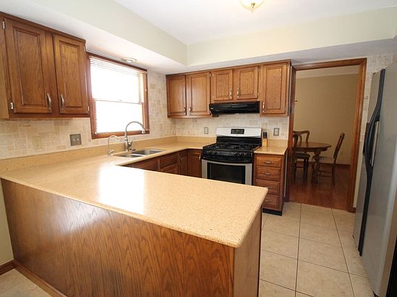 2nd image of 55222 Jeffery Dr