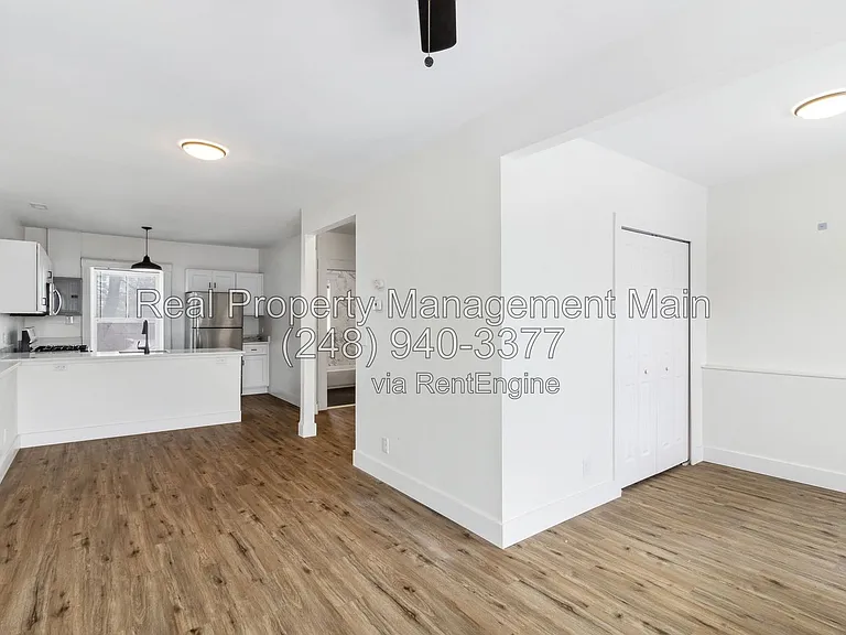 1612 Bagley St #2 — Photo 1