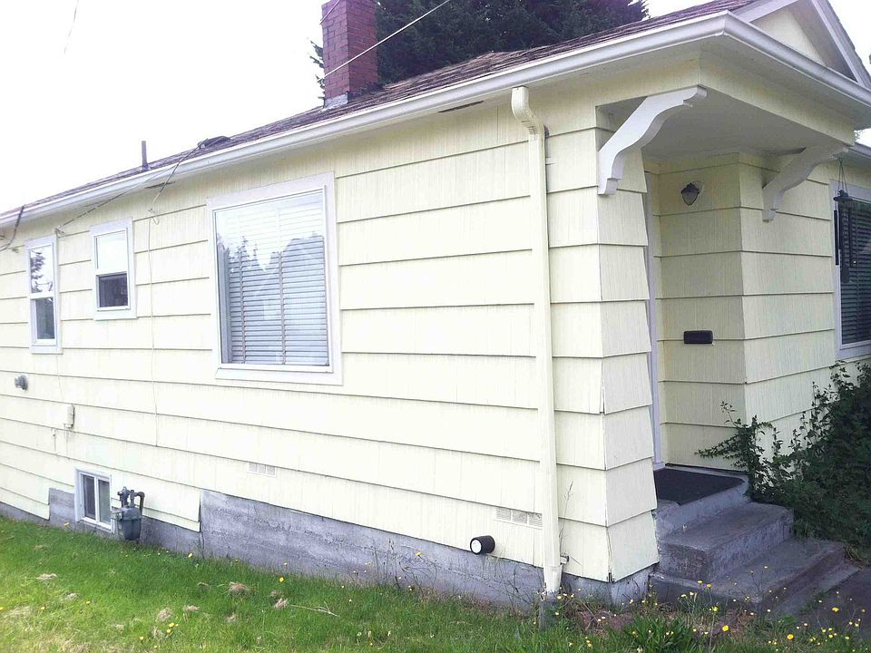 2nd image of 8058 15th Ave NE